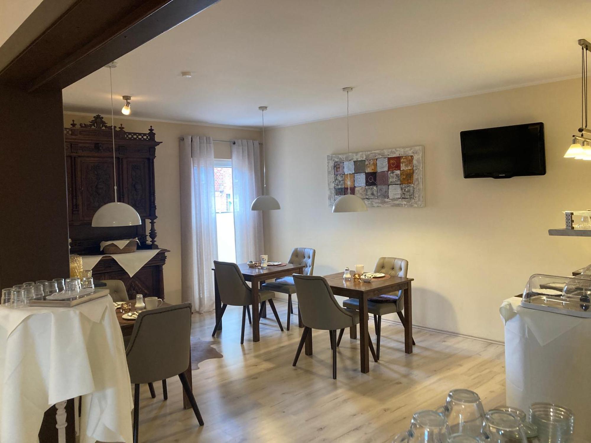 City Hotel Gifhorn Esterno foto