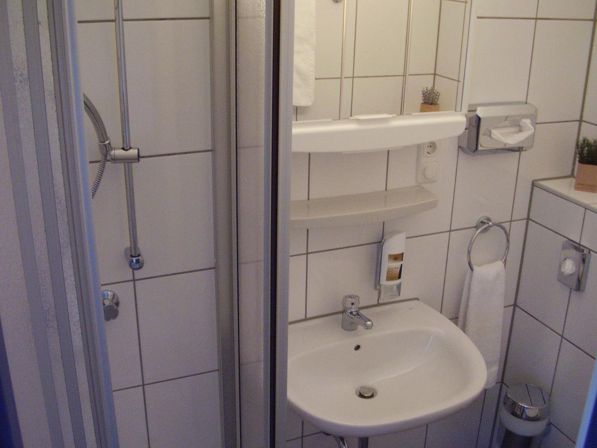 City Hotel Gifhorn Esterno foto